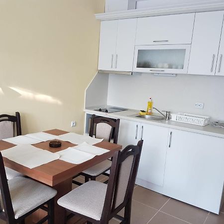 Apartament Iglika Primorsko Bagian luar foto